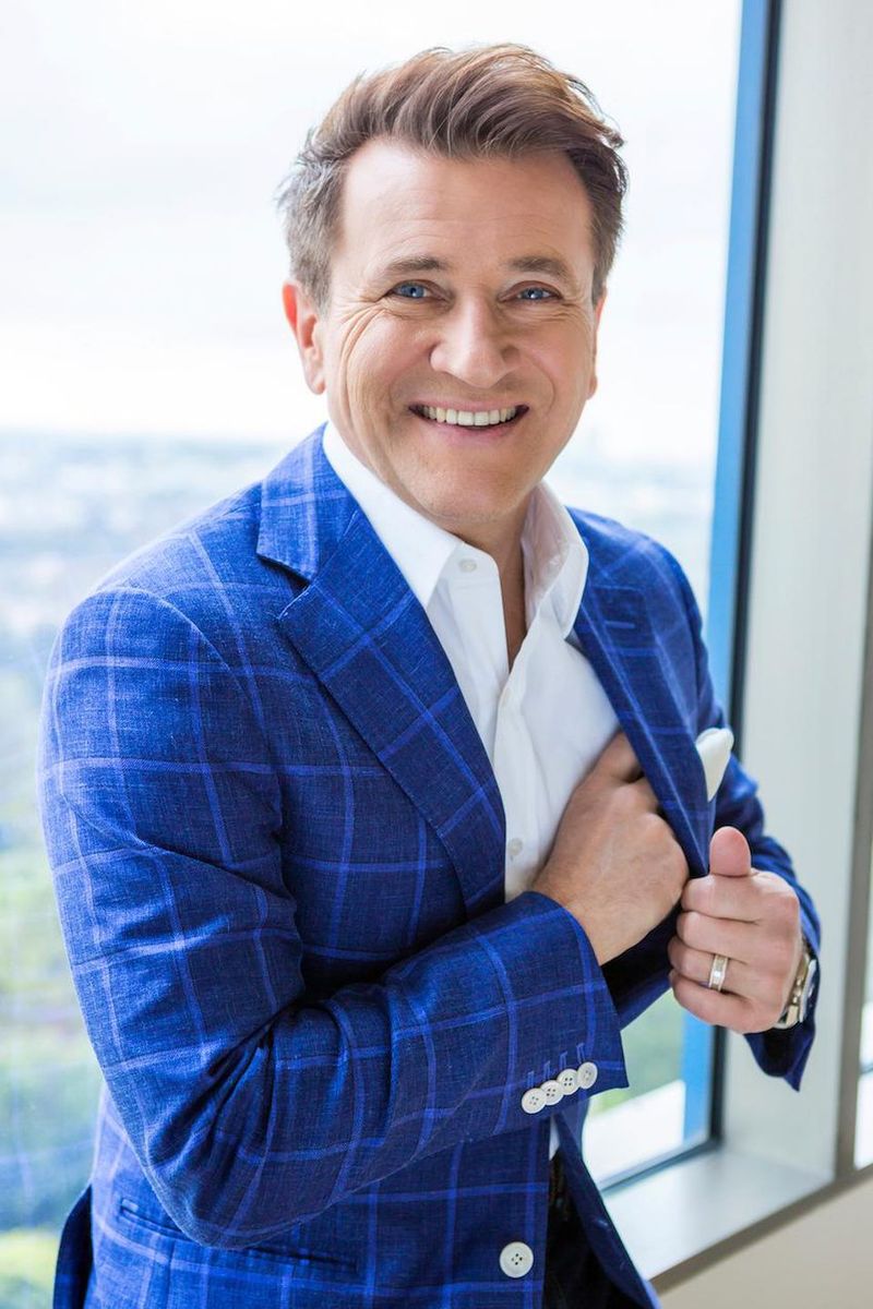 Robert-Herjavec-Profile-Picture-1